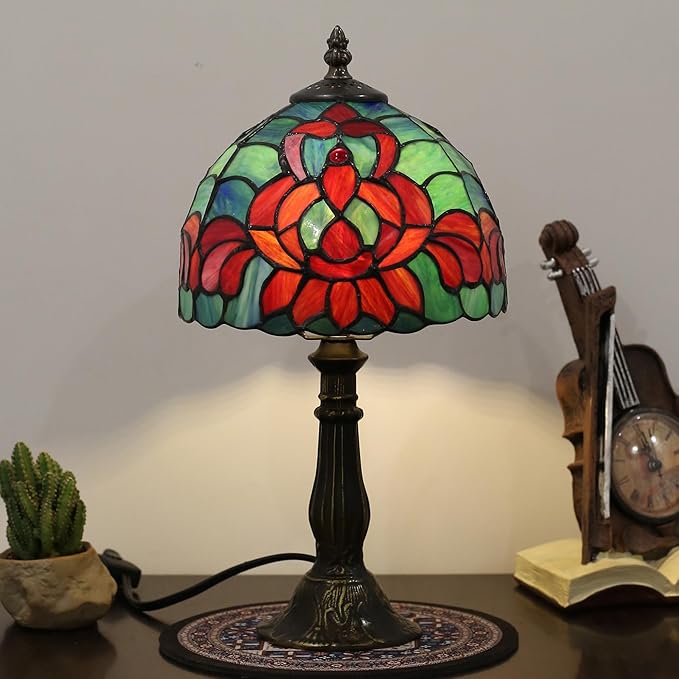 Tiffany lamp 8-inch Vintage Stained Glass Table lamp are Suitable for bedrooms Bedside, Living Rooms Night Lights and Home Offices