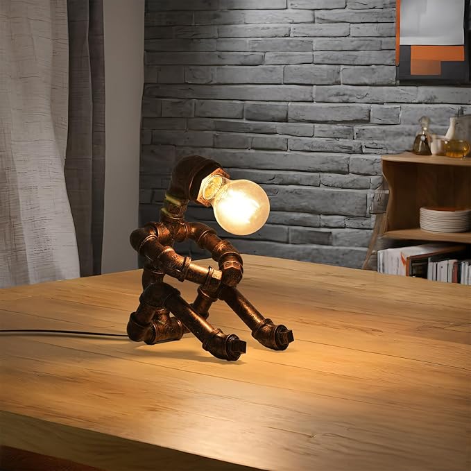 XEYOU Steampunk Table Lamp Vintage Industrial Iron Robot Desk Lamp Creative Water Pipe Robot Light for Bedside Table Nightstand Bar Restaurant Café