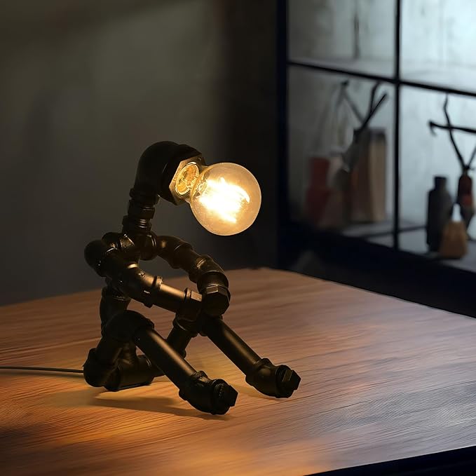 XEYOU Steampunk Table Lamp Vintage Industrial Iron Robot Desk Lamp Creative Water Pipe Robot Light for Bedside Table Nightstand Bar Restaurant Café