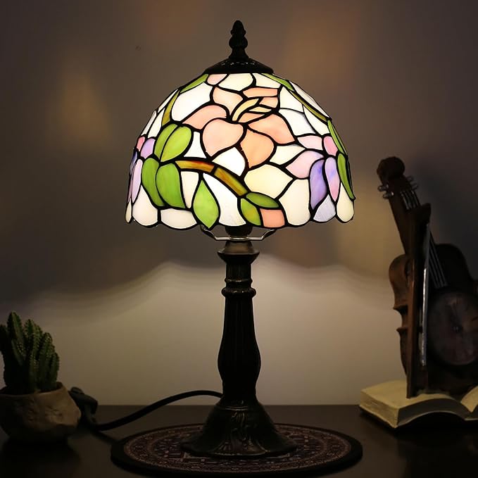Tiffany lamp 8-inch Small Stained Glass Table lamp mini Desktop Decorative Ornament Night Light in a Home Retro Style a Bedside Reading lamp for The Bedroom in a Home Retro Style