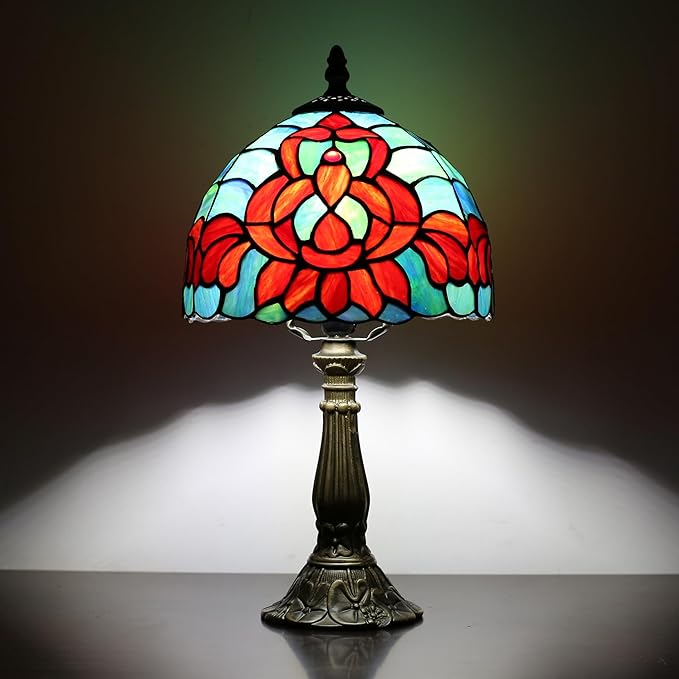 Tiffany lamp 8-inch Vintage Stained Glass Table lamp are Suitable for bedrooms Bedside, Living Rooms Night Lights and Home Offices