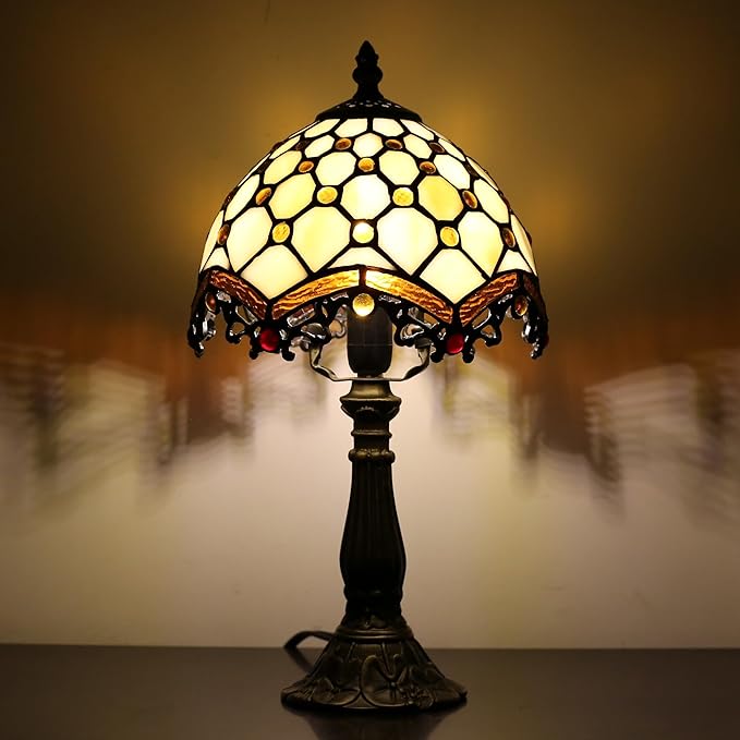 Tiffany Table lamp 8-inch Retro Stained Glass lamp Suitable for bedrooms Beside The Bed Living Room Night Lights and Home Offices