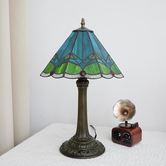Green Tiffany Lamp Retro Rural Style Farmhouse Teal Bedroom Bedside Reading Light Living Room Hotel Bar Home Decor 12x19 Inch E26 Nightstand Unique Colored Bronze Metal Base Stainred Glass Table Lamp