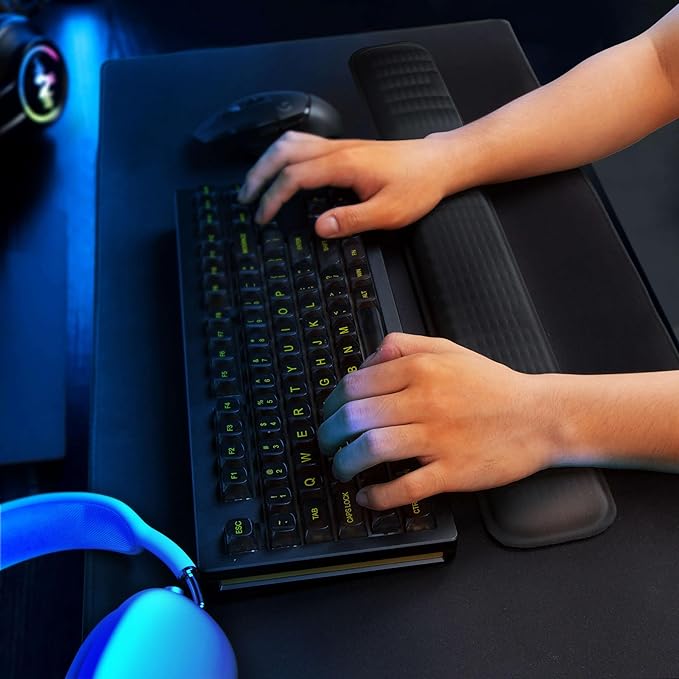 MEKASS Ergonomic Mouse Wrist Rest, Premium Memory Foam Mouse Wrist Pad Support Relieve Wrist Pain for Long Hours of Work, Gaming (Classic Black)