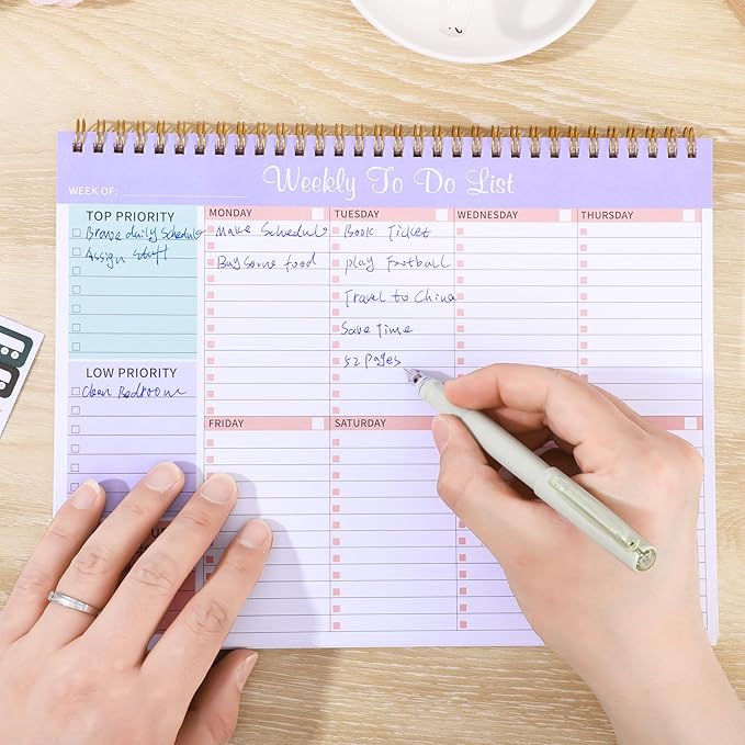Weekly To Do List Notepad with 52 Undated Sheets, 8.5"×11" Week Desk Planner Undated Weekly Planner with Spiral Bound for Women & Man Home School and Work, Purple